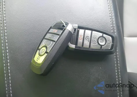 2023 Ford Explorer Xlt из США, поврежденный, VIN 1FMSK8DH5PGB87637